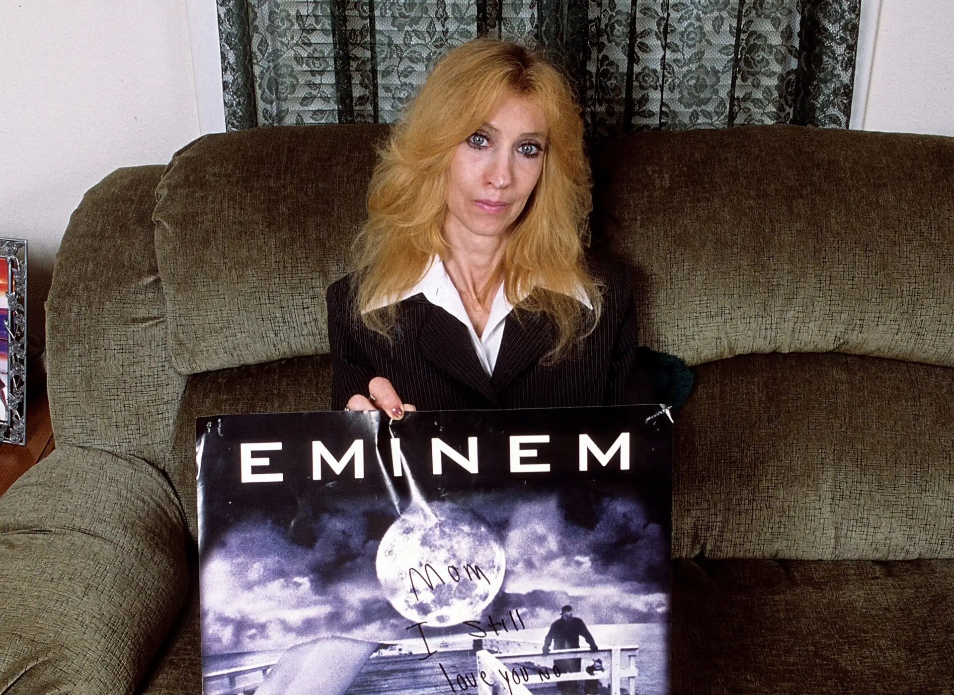 Morreu Debbie Nelson, mãe de Eminem
