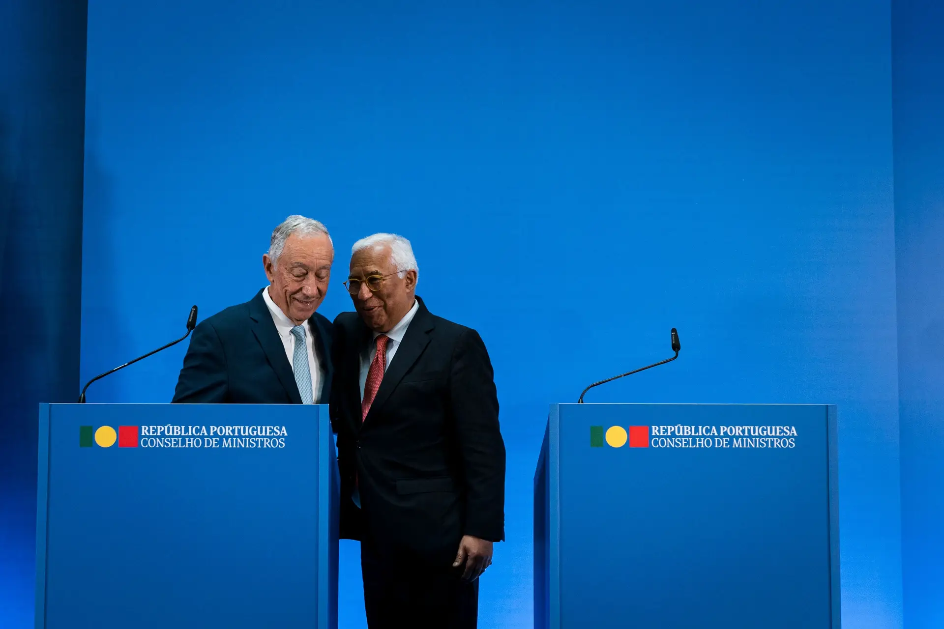 PR com saudades de Costa e indiretas a Montenegro