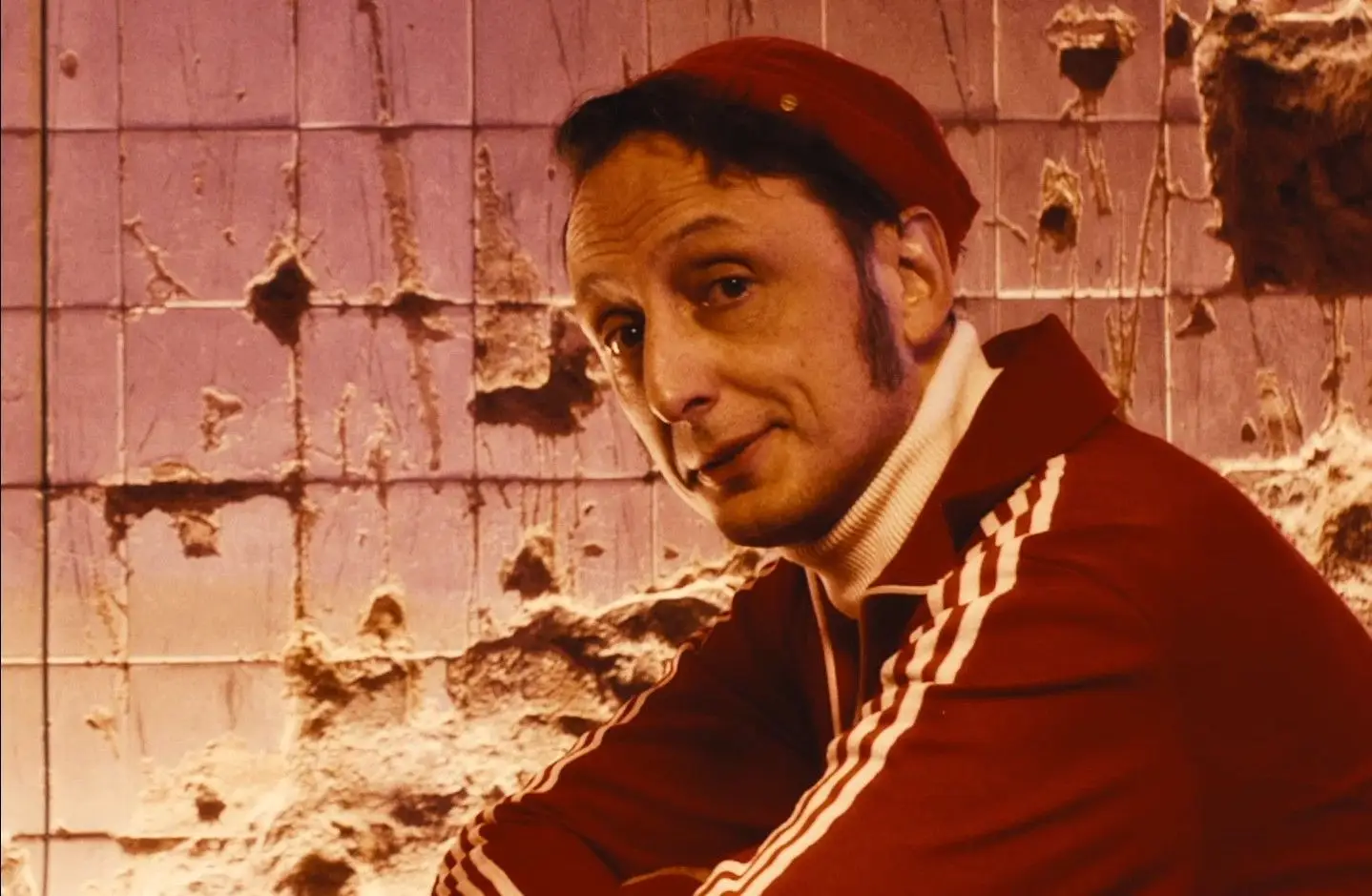 Estreia exclusiva: Samuel Úria apresenta ‘Kuchisabishii’, dueto com Margarida Campelo e “tributo ao electro-rock” [VÍDEO]