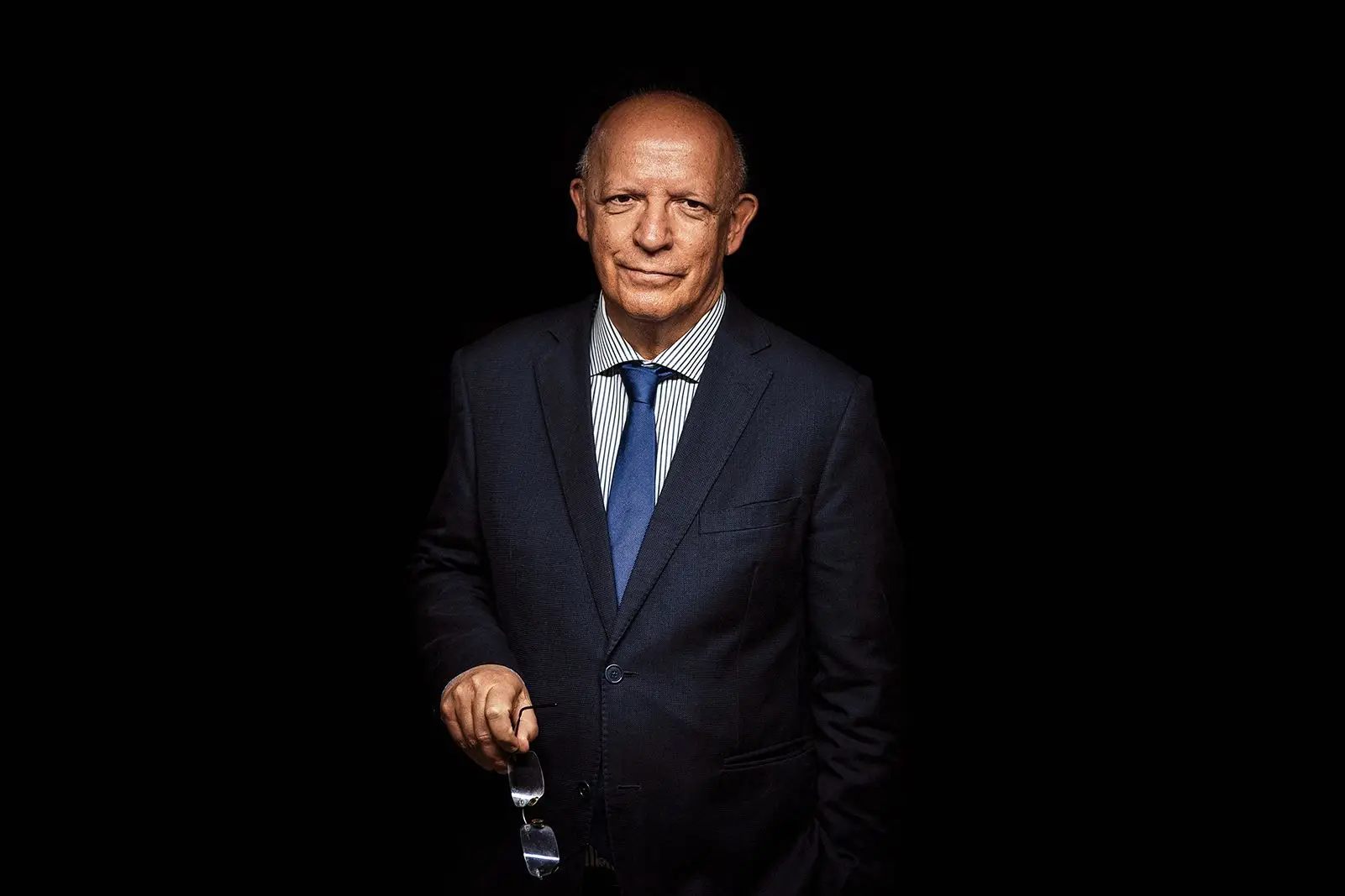 Santos Silva “nunca” entrará na corrida a Belém contra Vitorino: “Cumpre todos os requisitos para ser um bom candidato a PR”
