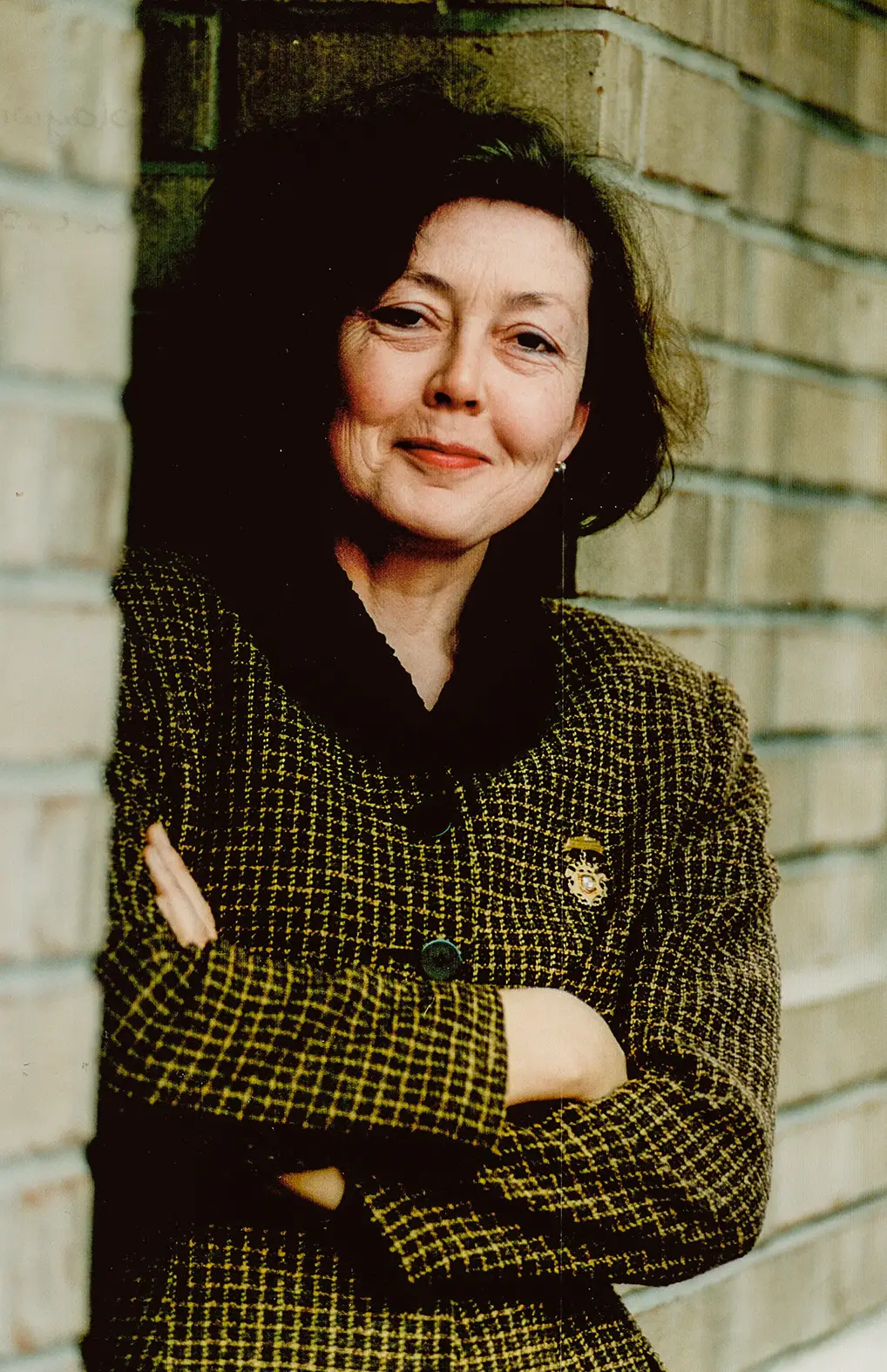 A poetisa e classicista canadiana Anne Carson nos anos 90: anos antes, em 1986, abordava em ensaio a definição de Safo, que identificou Eros como amargo e doce