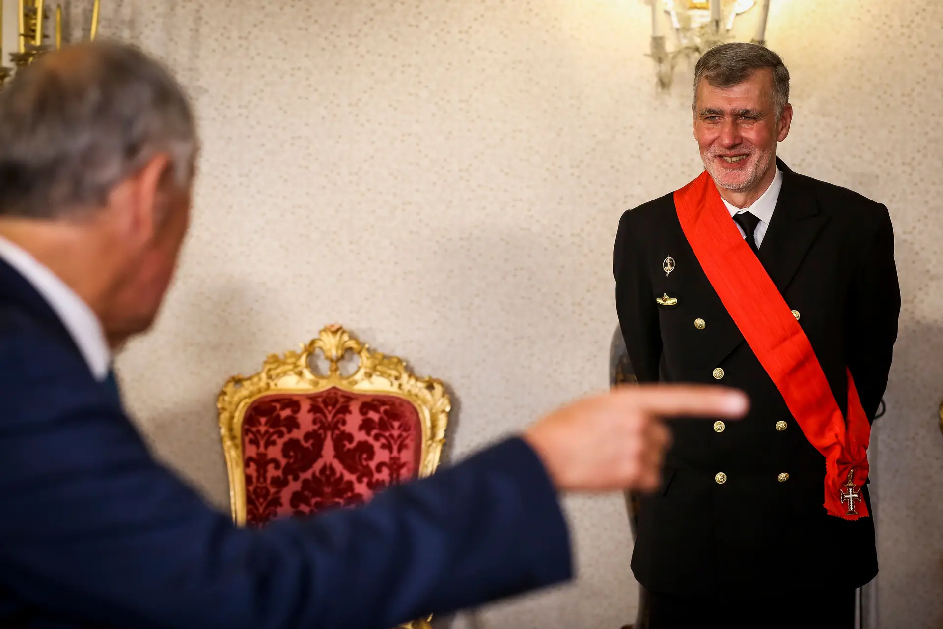 Ainda acaba de bússola à procura do Bugio