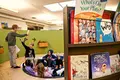 Nesta escola, usam-se brinquedos para ensinar
