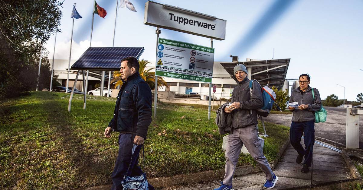 "Vai deixar saudades": fábrica da Tupperware encerra e deixa 200 trabalhadores no desemprego