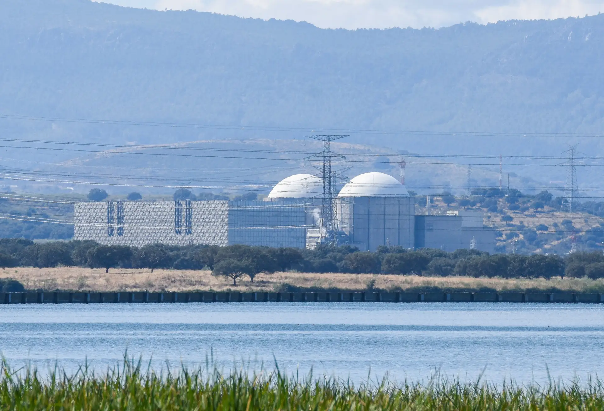 Fecho de centrais nucleares em Espanha ameaça Portugal?