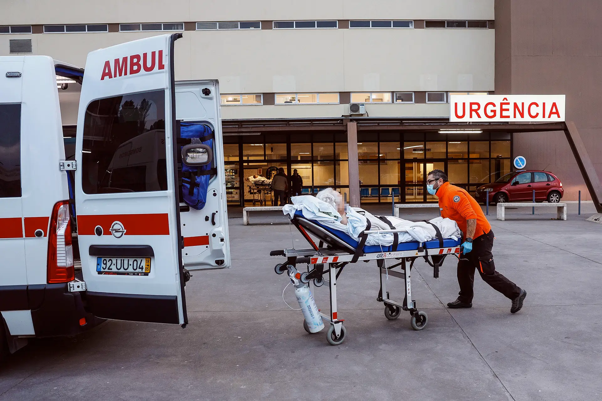 Nas últimas semanas houve hospitais com esperas acima das 10 horas para doentes urgentes