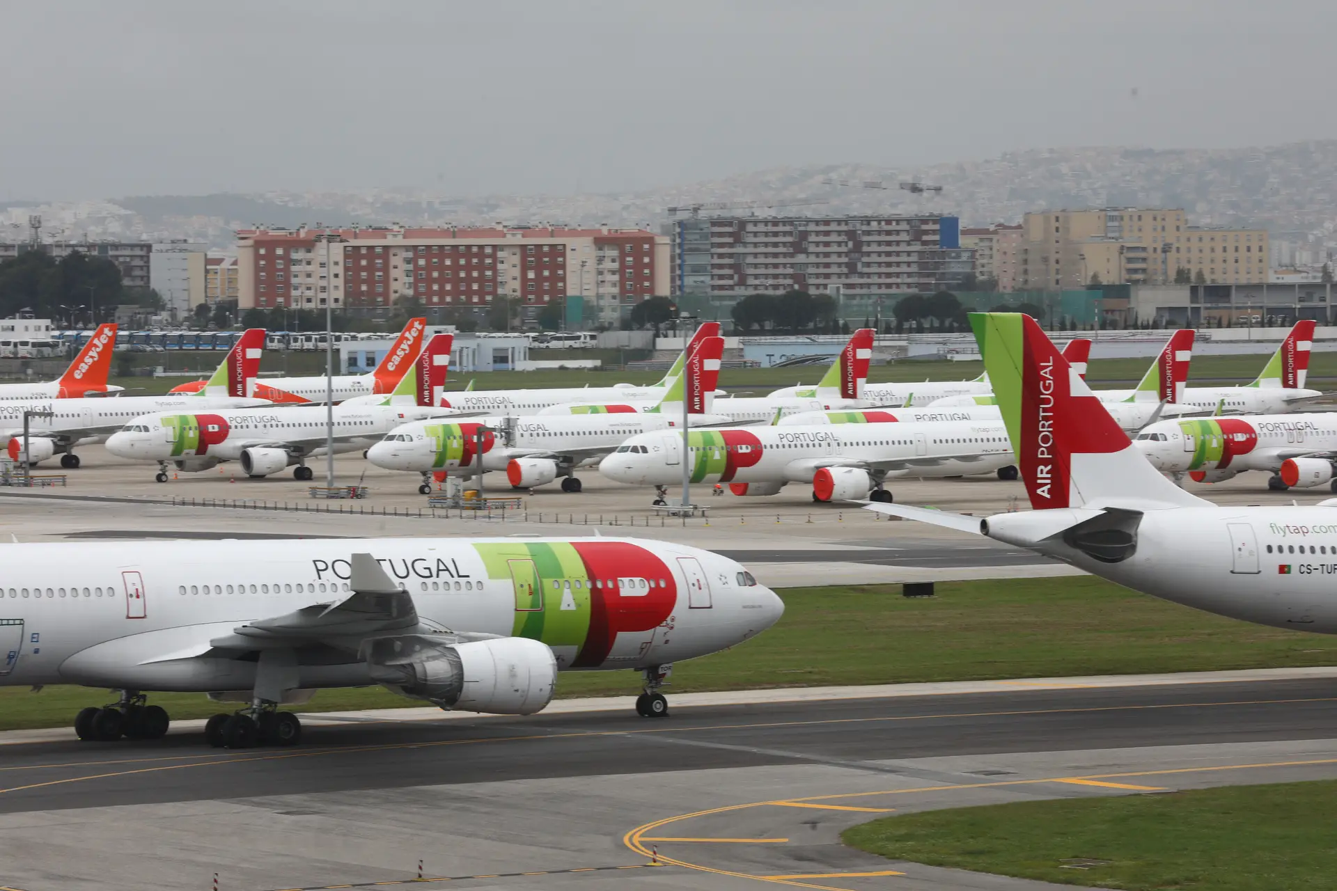 Aviação: TAP reclama decisão judicial sobre tripulantes
