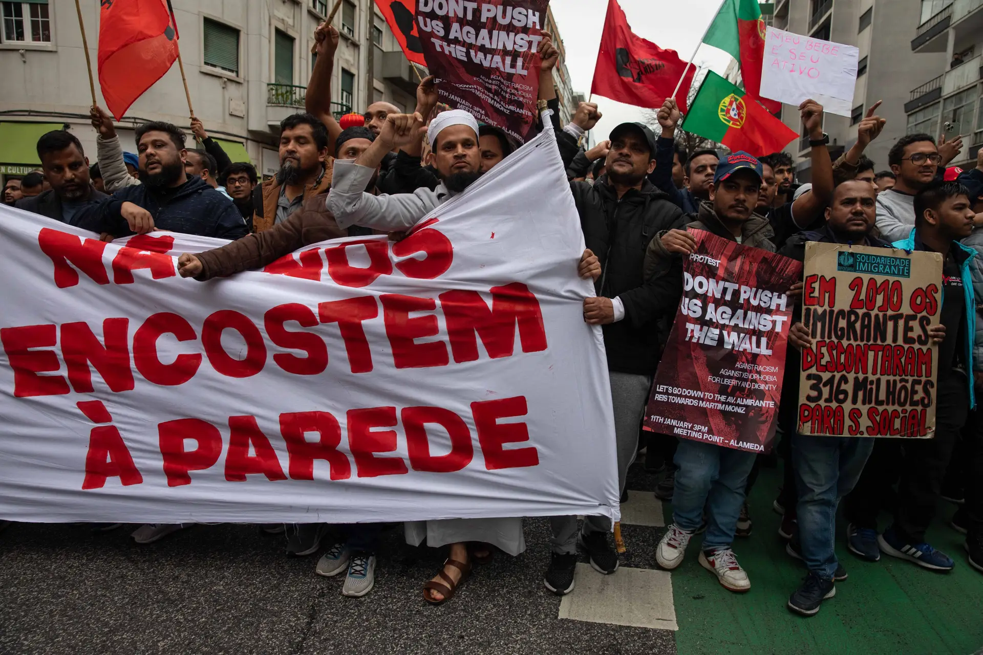 Fotogaleria: Lisboa na rua contra a parede e a impunidade