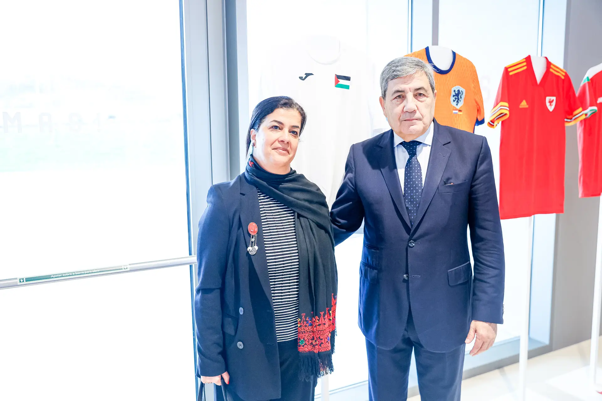 Embaixadora da Palestina em Portugal com Fernando Gomes