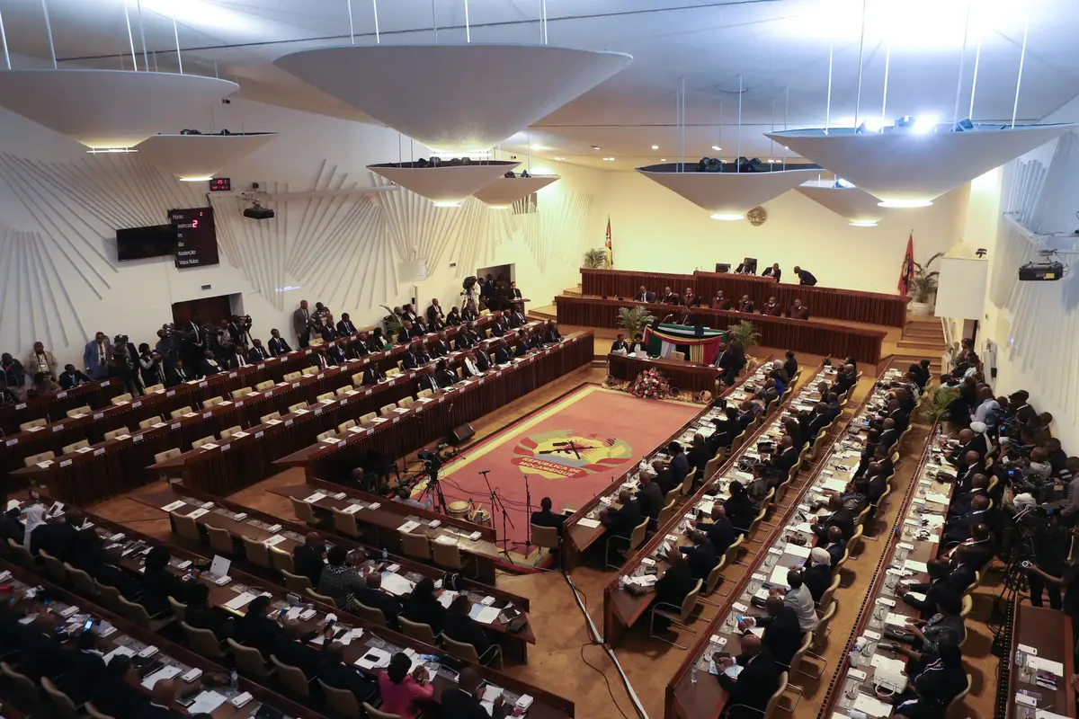 Sessão do conselho de ministros, tendo sido apreciada e aprovada a proposta de lei que cria a ASFPM, a submeter pelo Governo à Assembleia da República