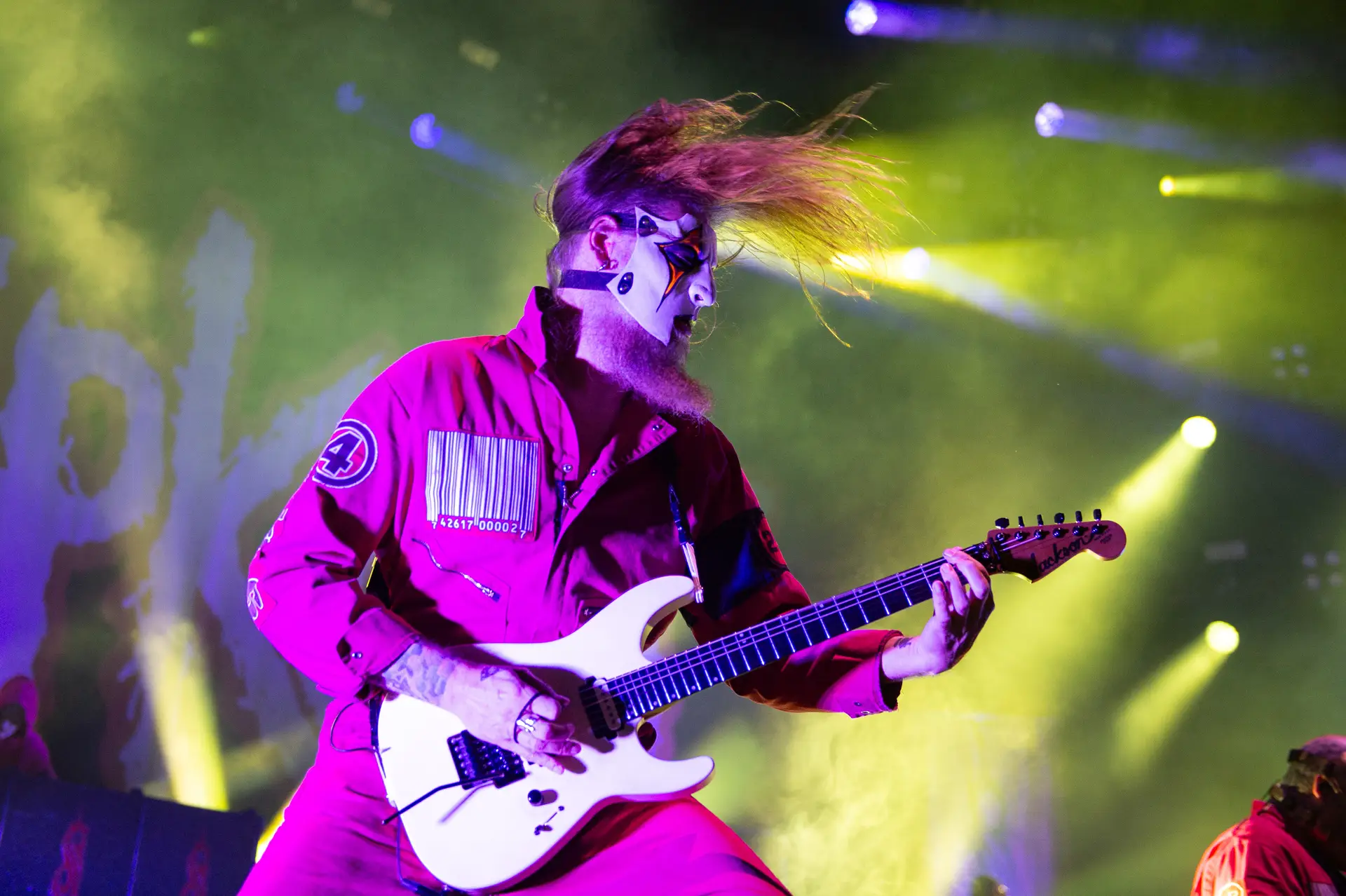 Há um problema no heavy metal que se faz hoje em dia: Jim Root, dos Slipknot, sabe qual é