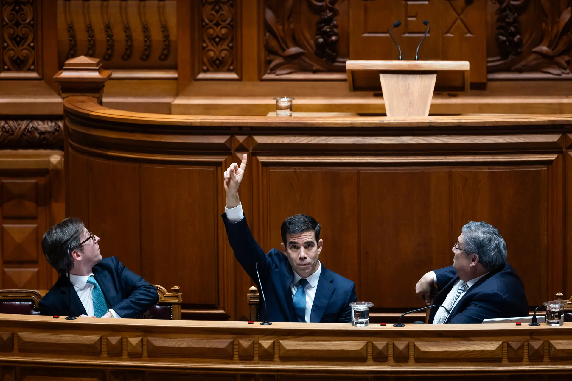 Imigração: partidos lutam entre si por título de “moderado”, PS lamenta “falsas equivalências” feitas por Governo