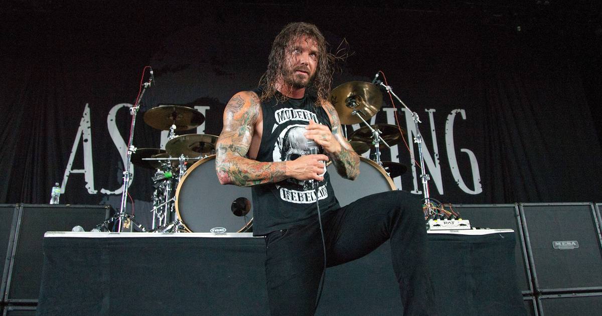 Tim Lambesis, dos As I Lay Dying, sob fogo: maltratou o próprio cão e a ex-mulher fala num “narcisista abusivo”