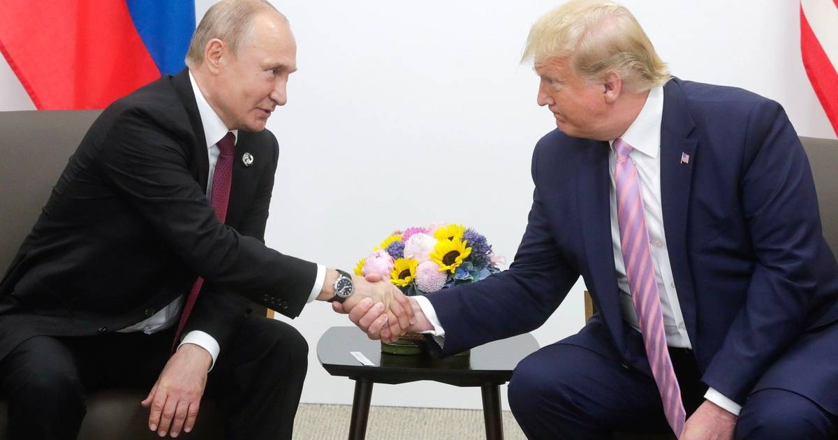 Trump falou ao telefone com Putin sobre o fim da guerra? Jornal diz que sim, Kremlin não confirma nem desmente