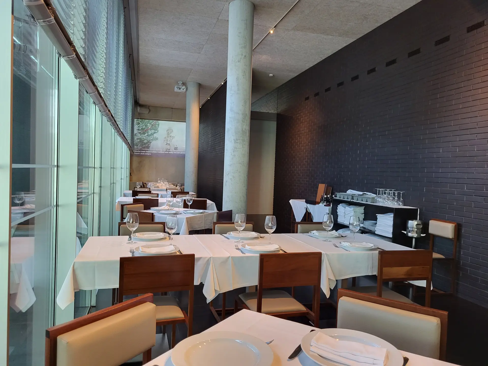 Com nova localização, neste restaurante clássico de Matosinhos só a grelha se mantém igual
