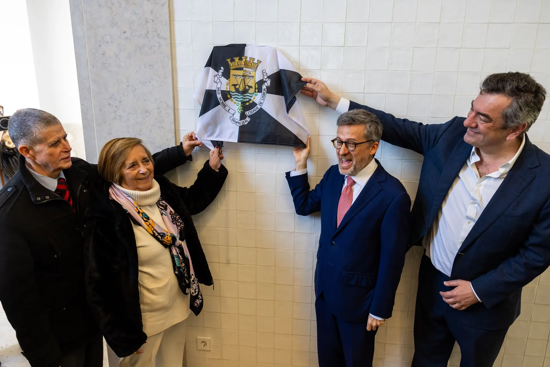O PS acusa Moedas de tentar brilhar com a herança que Medina deixou