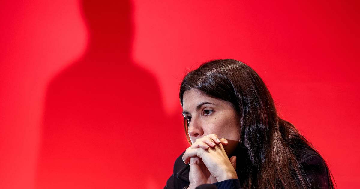 "Estarei aqui para o futuro do Bloco": Mariana Mortágua deixa liderança e abandona Parlamento após Orçamento