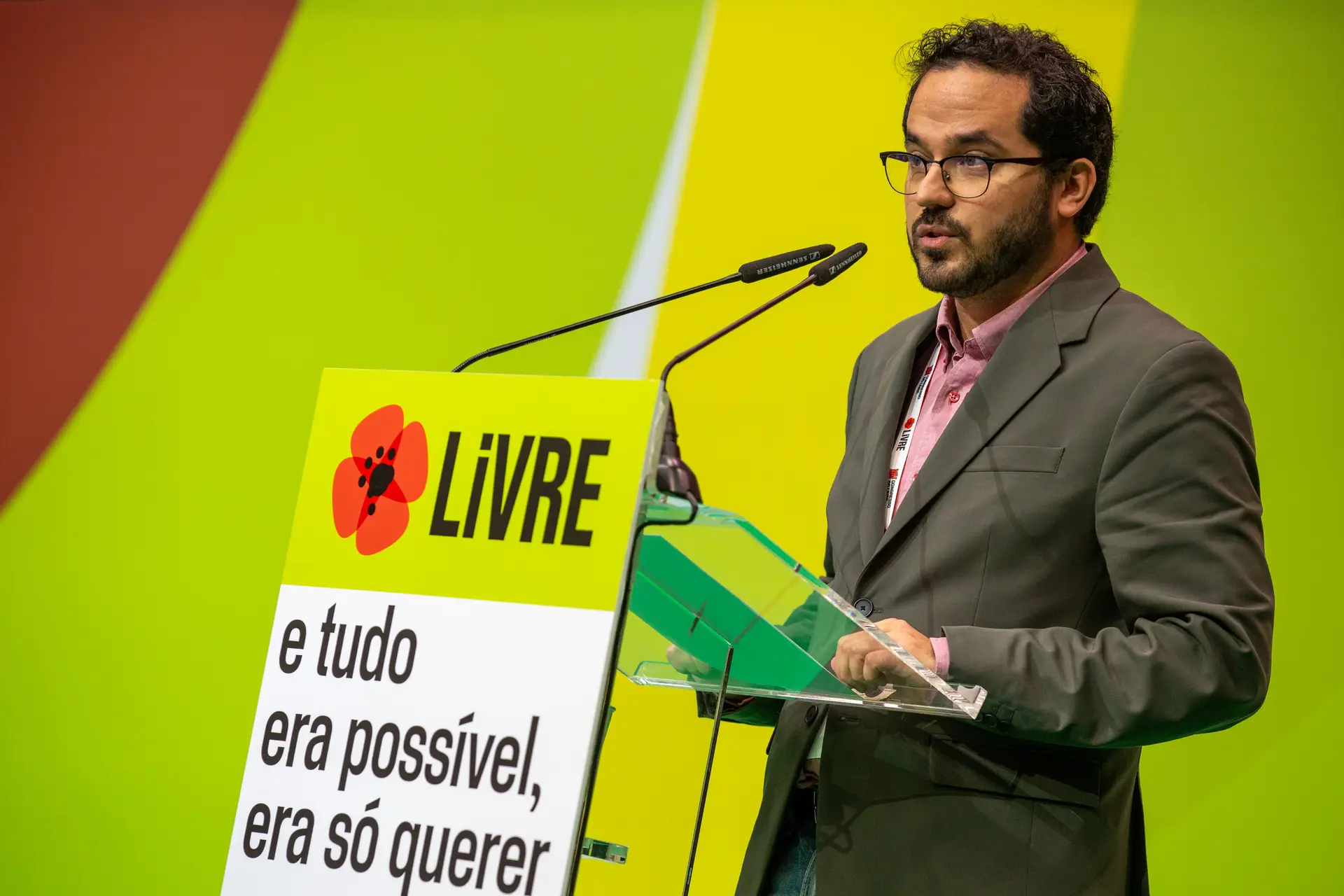 Paulo Muacho, deputado do partido LIVRE