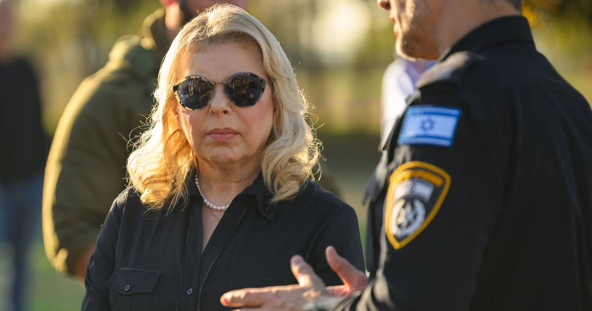 Mulher de Netanyahu investigada por "intimidação" de testemunhas contra o marido