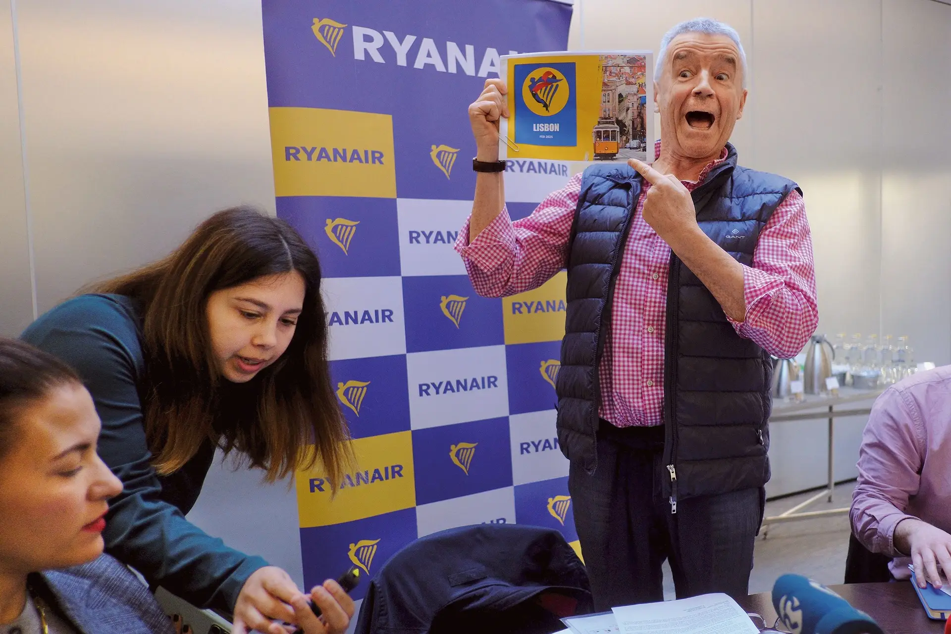Ryanair apela a expansão da Portela, é contra o aumento das taxas já em 2026 e acusa ANA de “fraude”