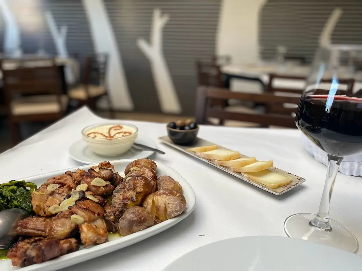 Borrego à Mesa, festival gastronómico em Oliveira do Hospital