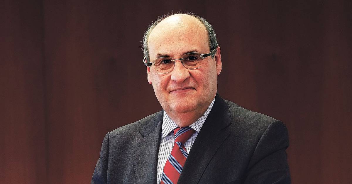 António Vitorino anuncia decisão “proximamente”