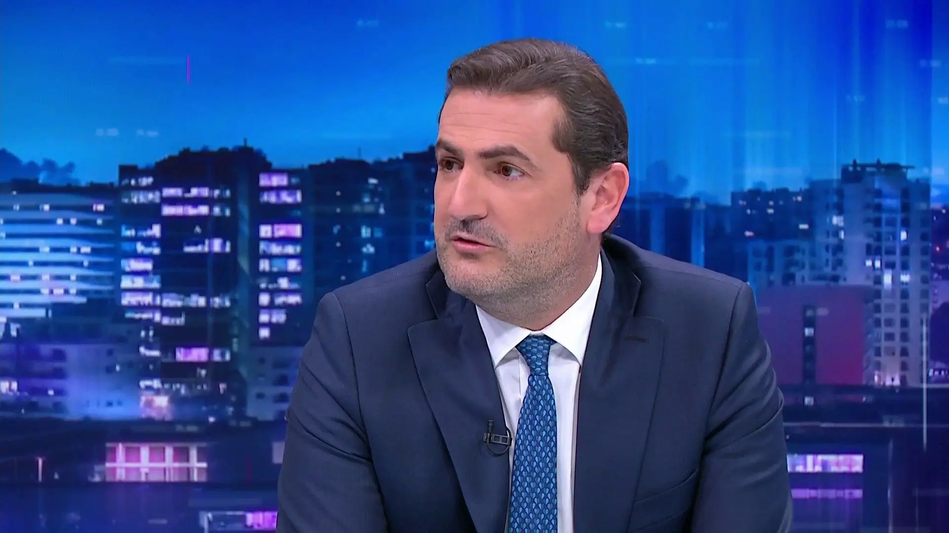 Hugo Soares considera que está tudo esclarecido, mas deixa já o aviso: se houver eleições, o candidato do PSD é Luís Montenegro