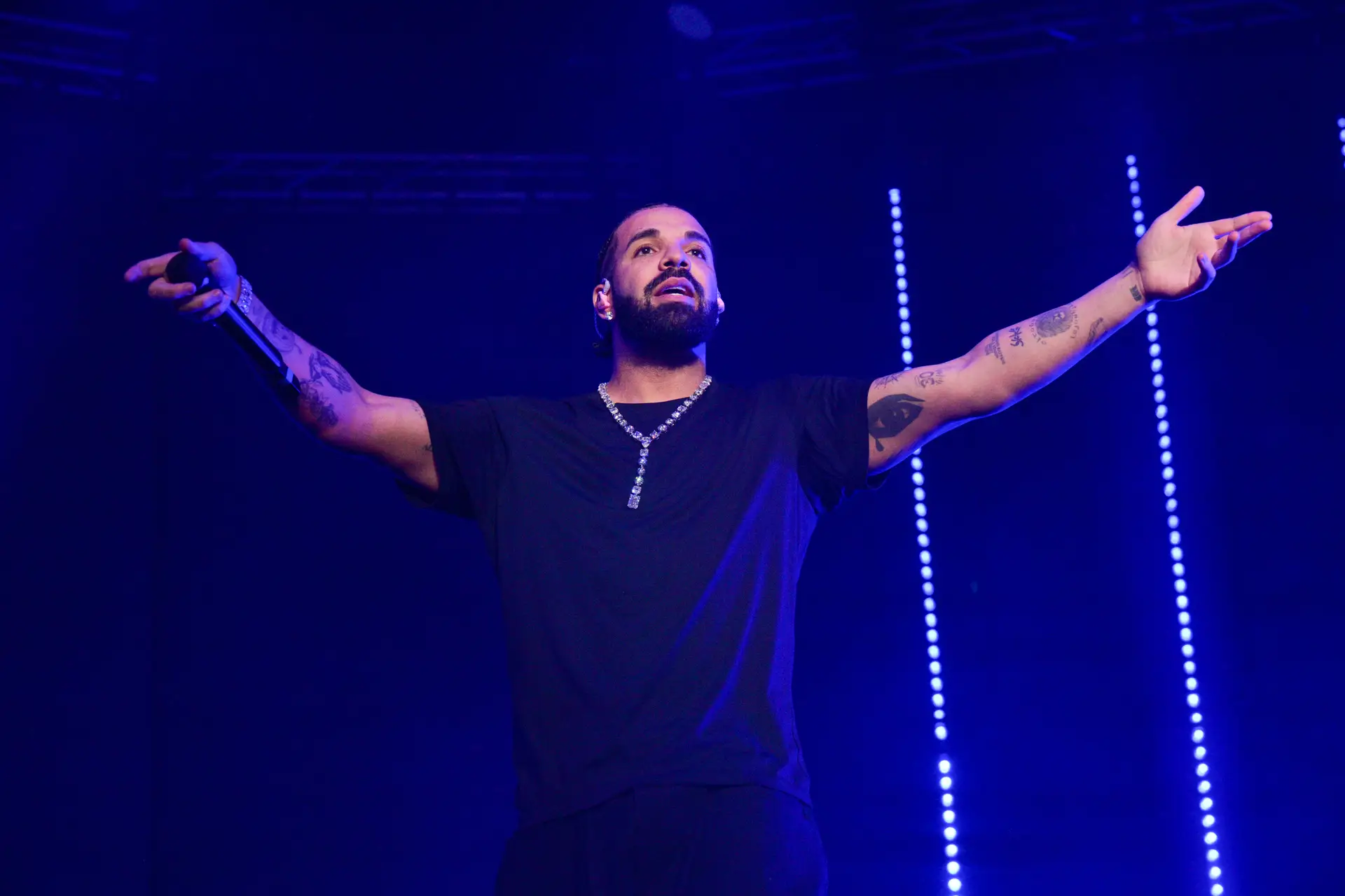 Drake é o cabeça de cartaz dos 3 dias do festival Wireless, em Londres
