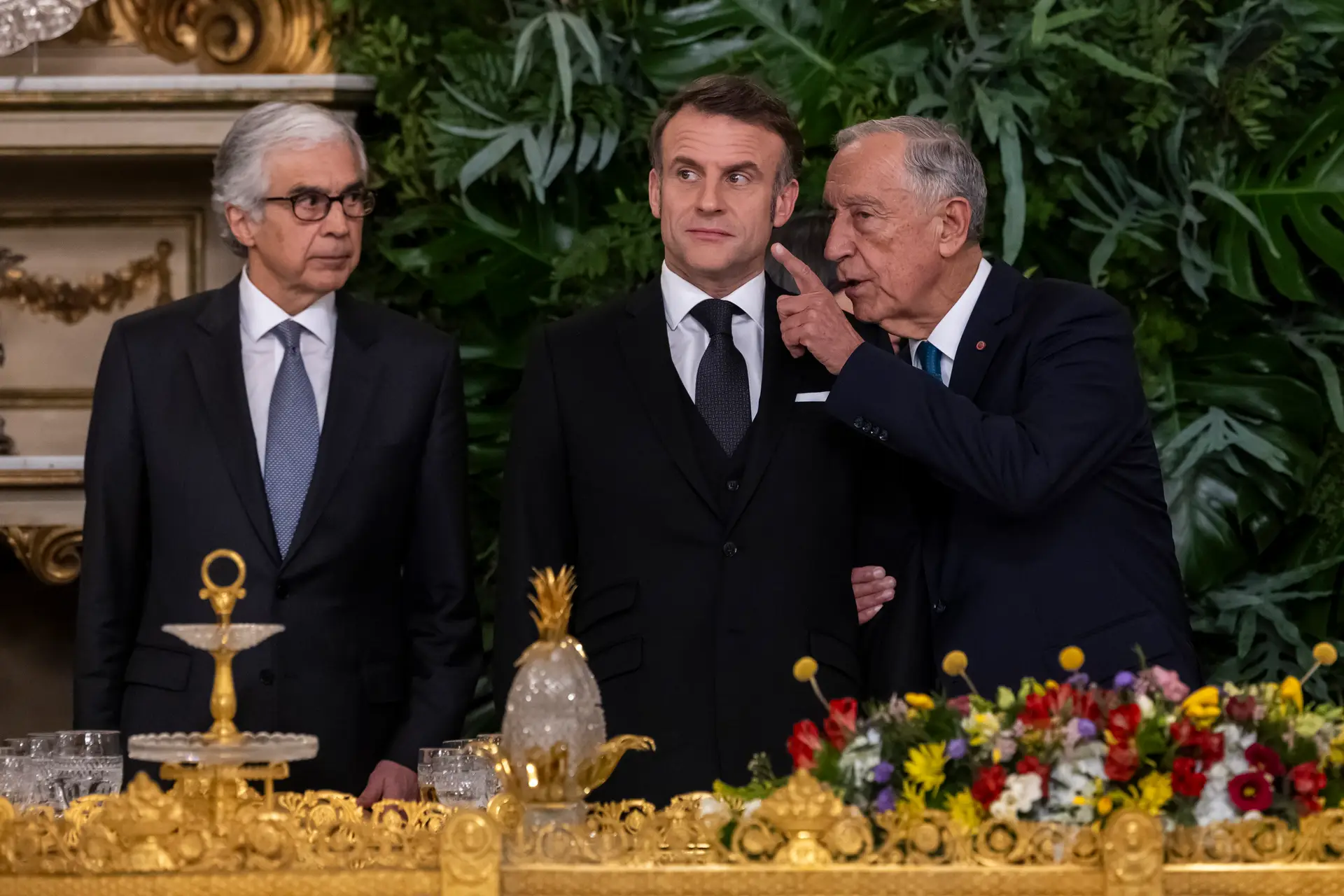 Marcelo acusa Trump de favorecer Putin e "corroer" a NATO, Macron apela à defesa da Europa