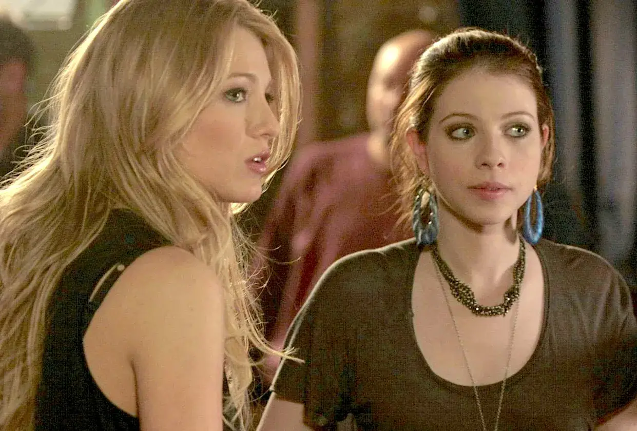 “Ela era elétrica”: a homenagem de Blake Lively a Michelle Trachtenberg, falecida aos 39 anos