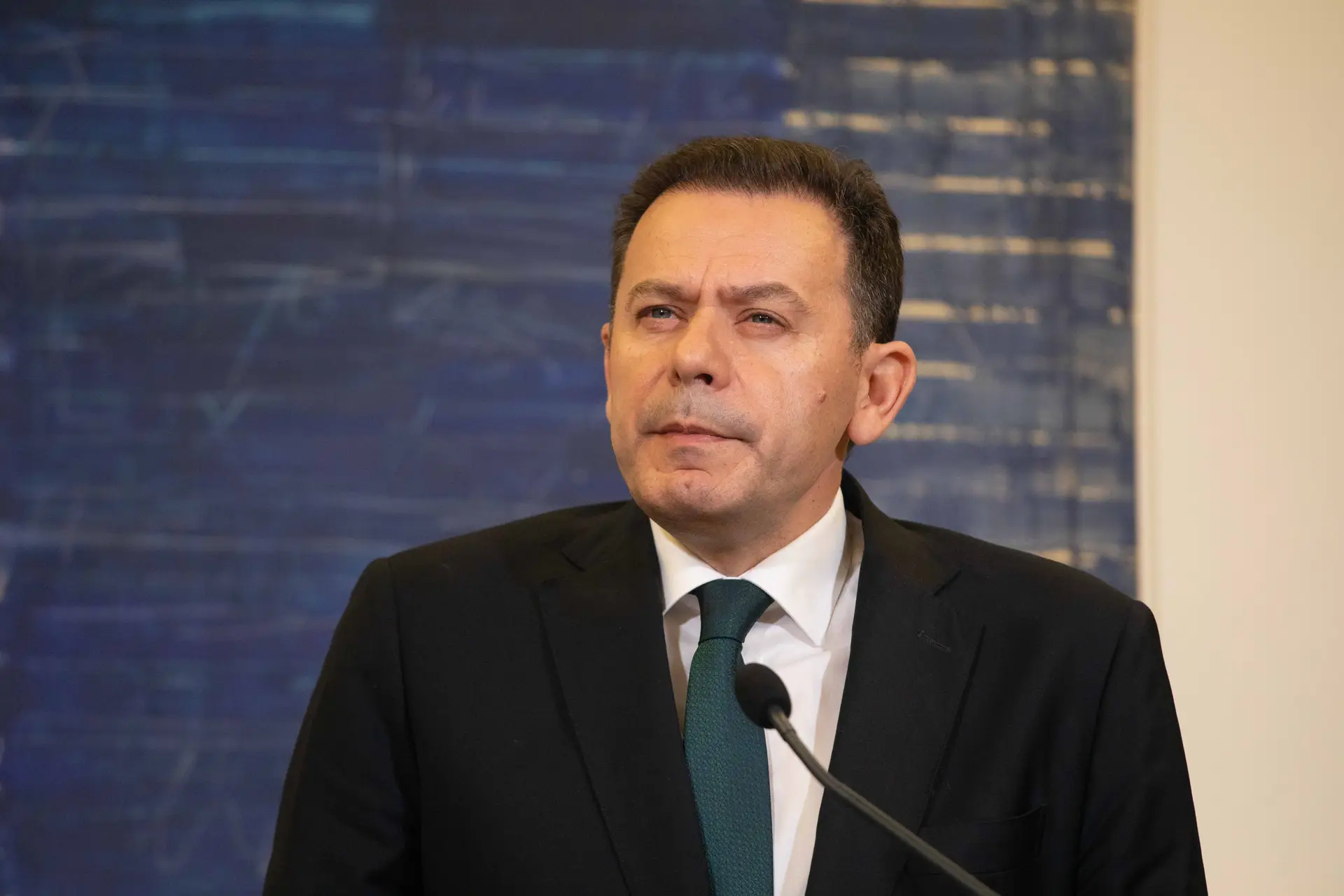 "Crise política deve ser evitada, mas pode ser inevitável": Montenegro tenta responsabilizar PS e ameaça com moção de confiança