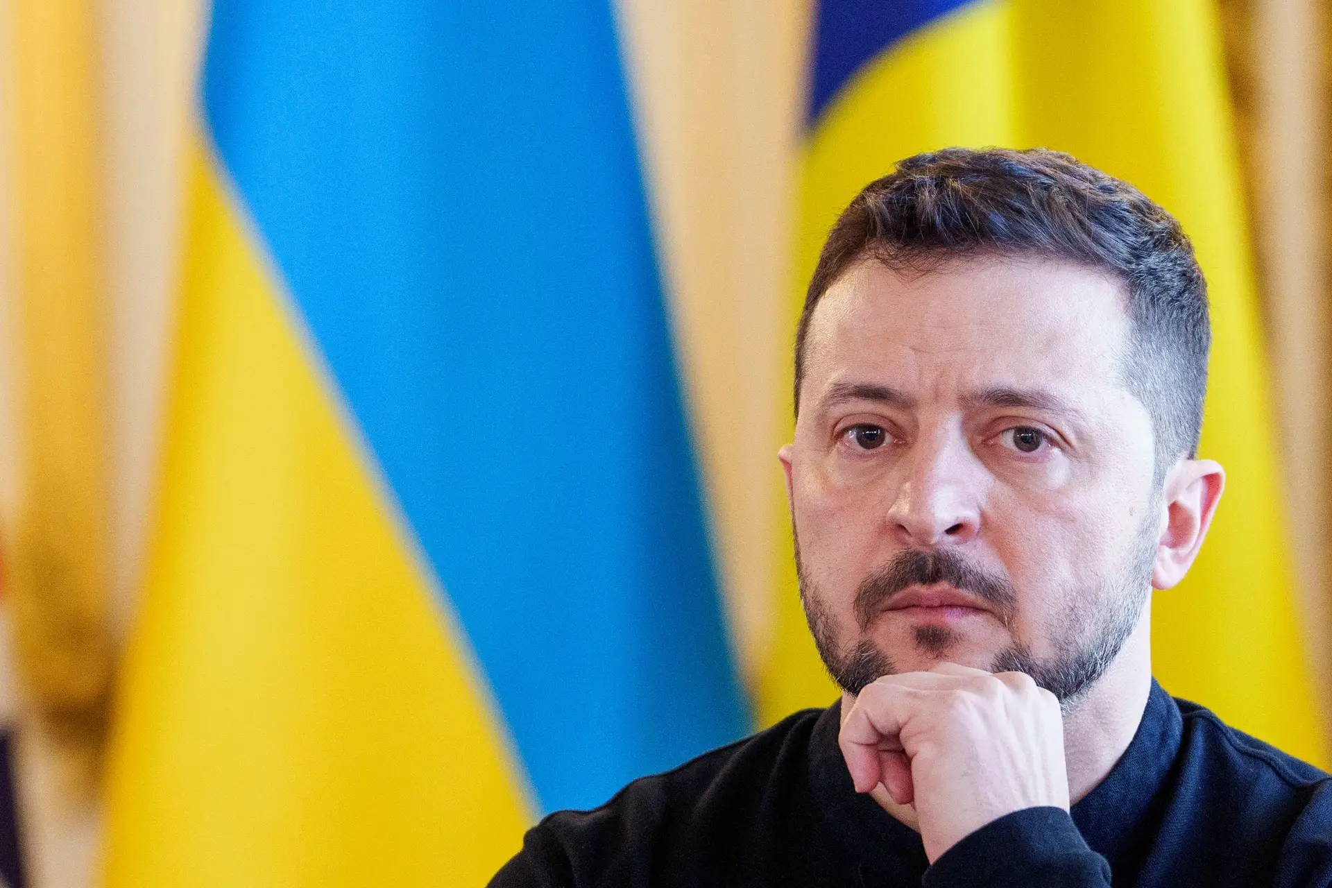 A trégua de Páscoa que não o foi: Kiev e Moscovo trocam acusações sobre quebra de cessar-fogo