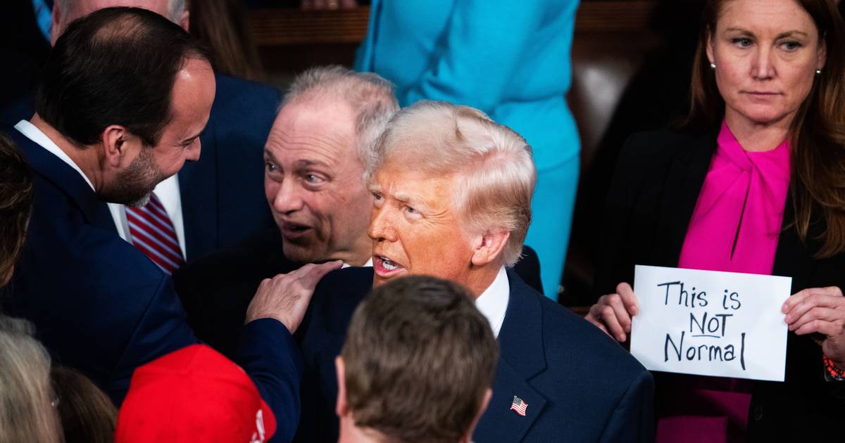 Família Trump já encaixou 283 milhões de euros com venda da criptomoeda $TRUMP