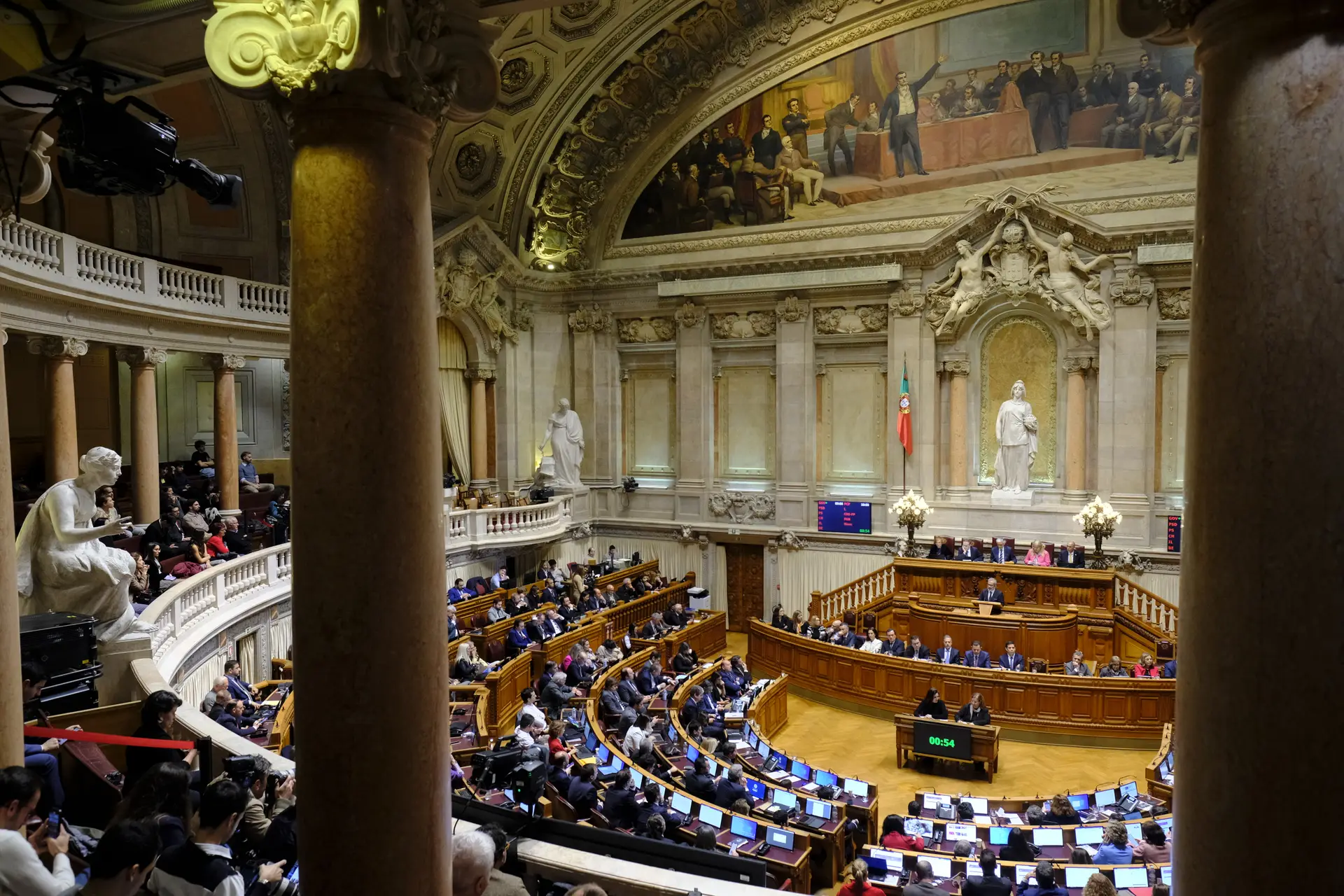 Moção de censura ao governo de Luís Montenegro na Assembleia da República