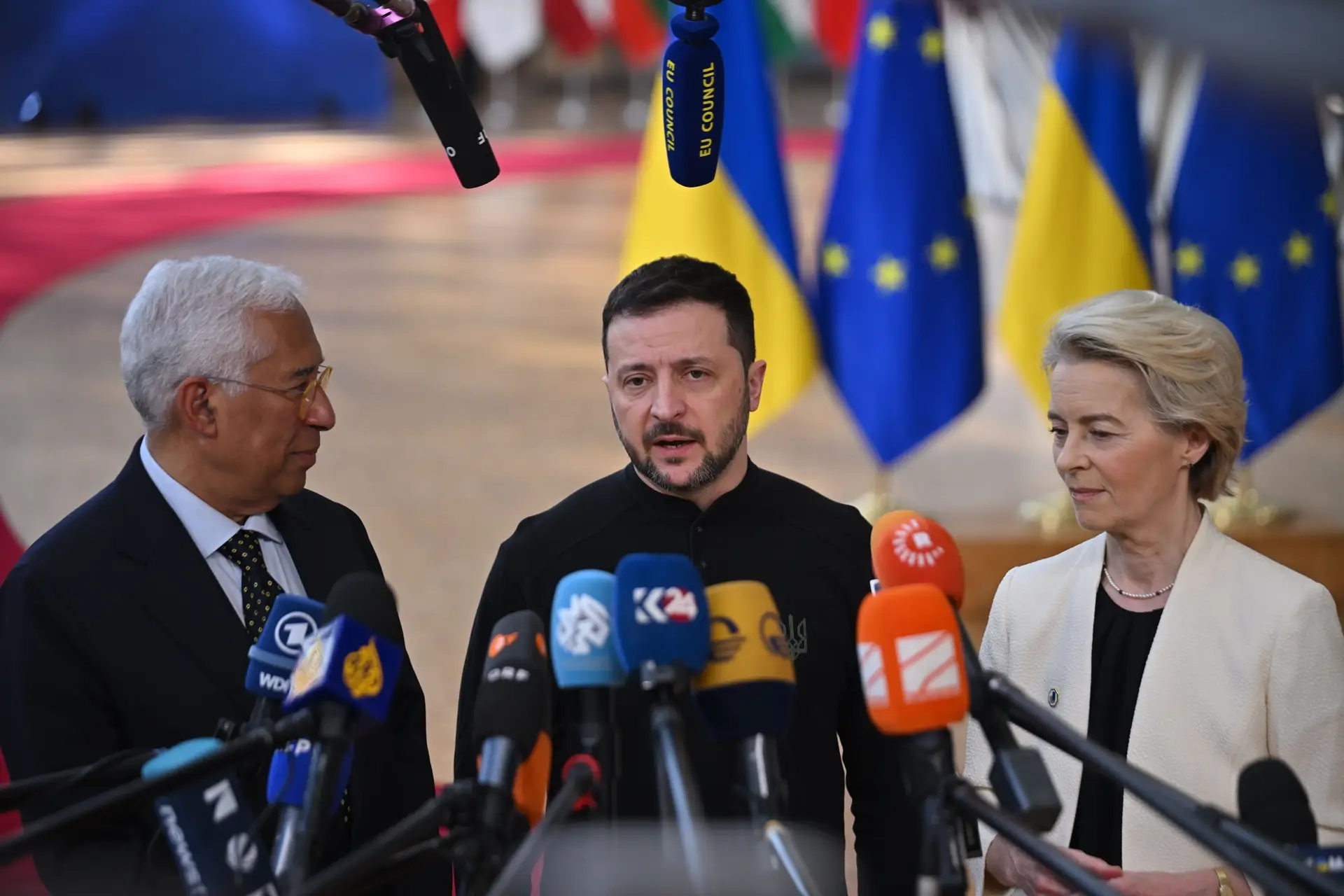 Rearmar a Europa: líderes reúnem-se para mostrar (a Trump e Putin) que acordaram