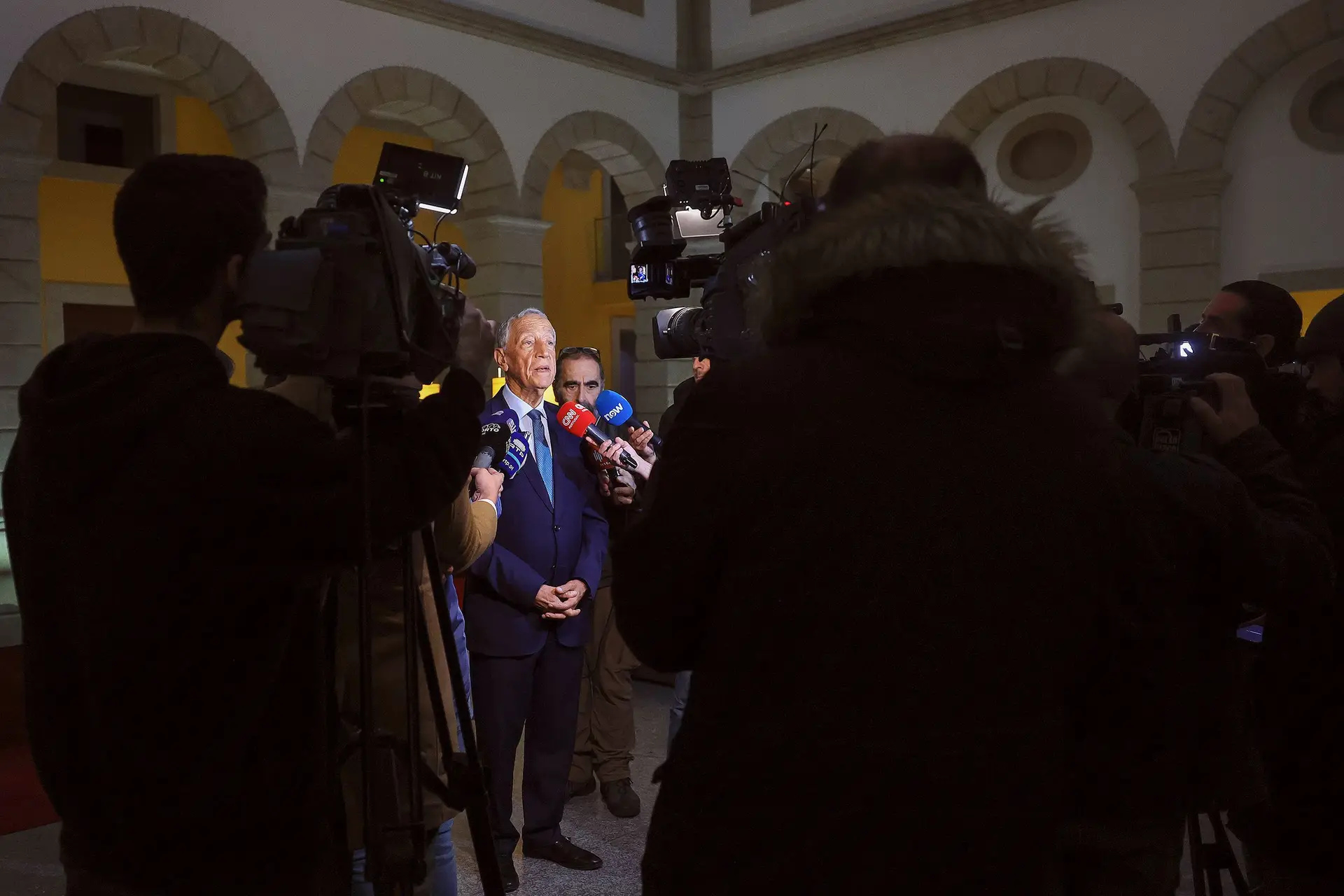O PR comentou a crise política em Viseu, onde anunciou que as eleições podem ocorrer a 11 ou 18 de maio