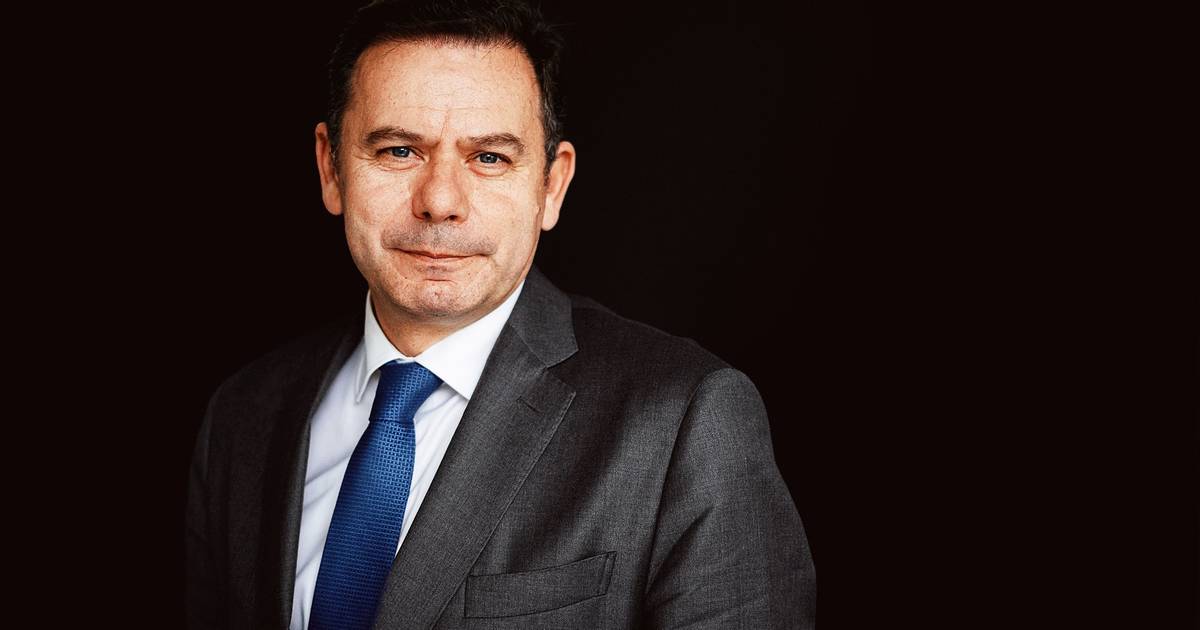 Ministério Público recusa fornecer a jornalistas o despacho de arquivamento da averiguação preventiva sobre Montenegro e Spinumviva