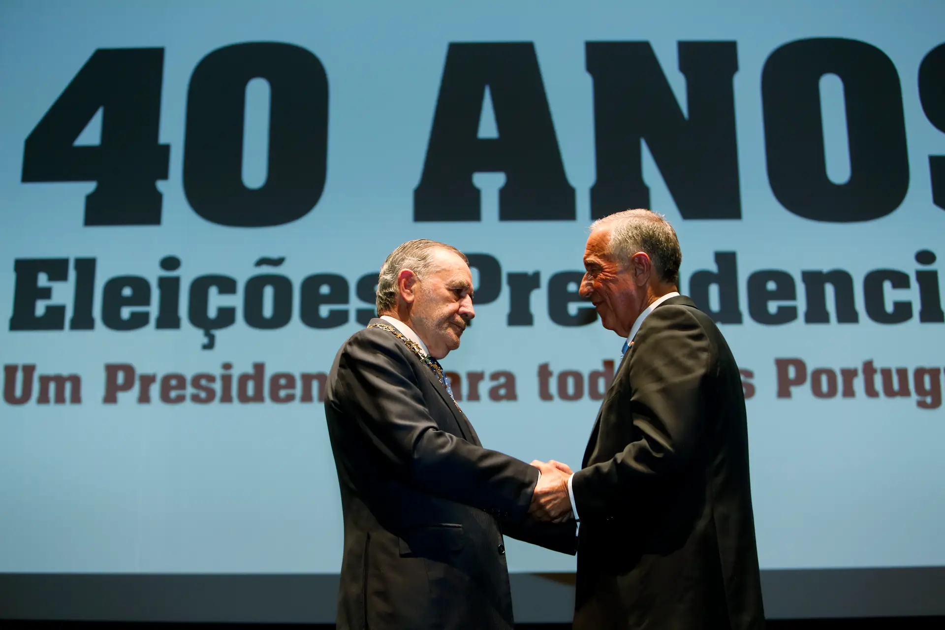 António Ramalho Eanes e Marcelo Rebelo de Sousa foram os presidentes que mais vezes (três) dissolveram a Assembleia da República, mas o segundo fê-lo a um ritmo mais acelerado