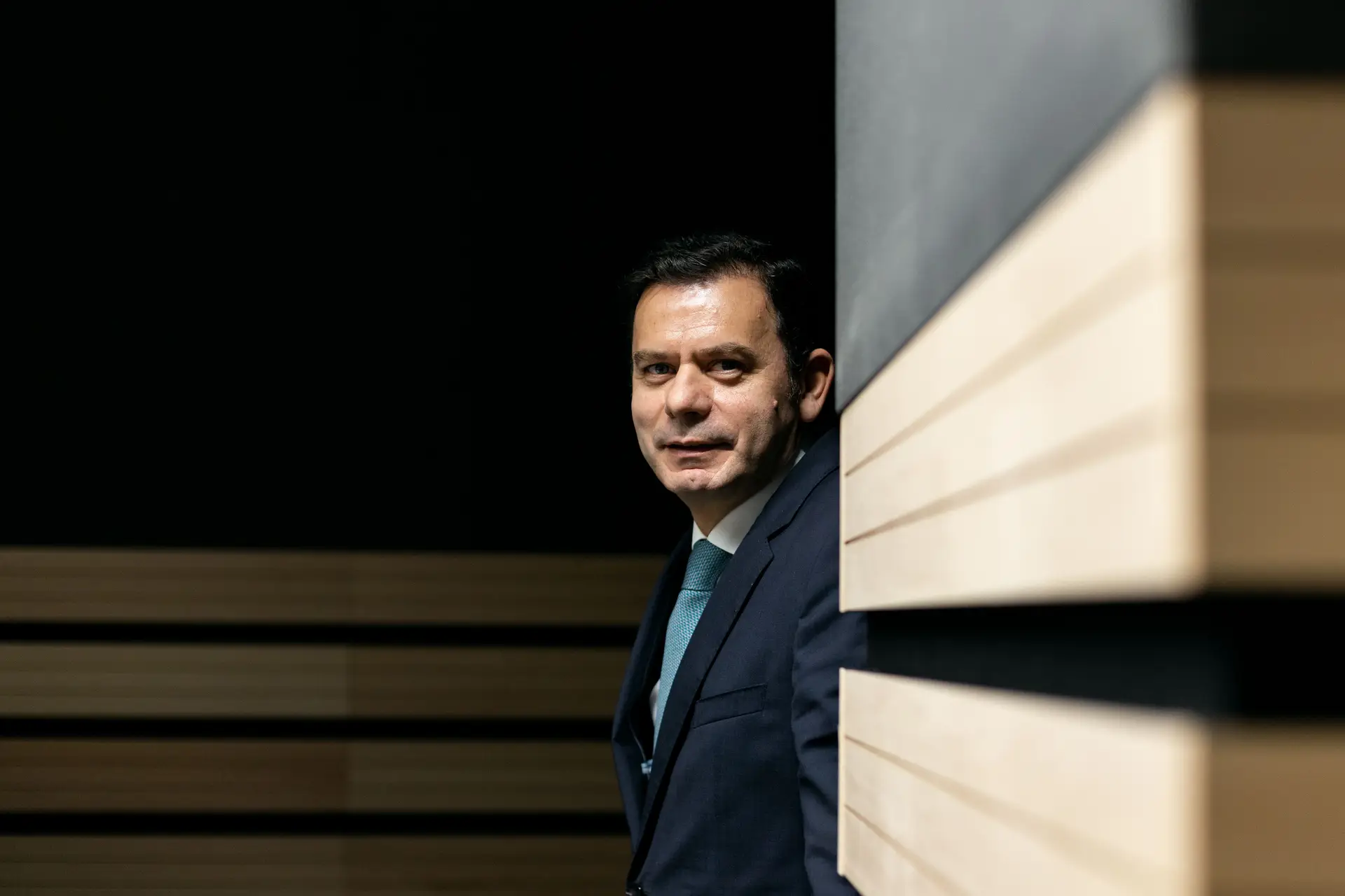 Contratos da Spinumviva: sobreposição ou atraso no registo?