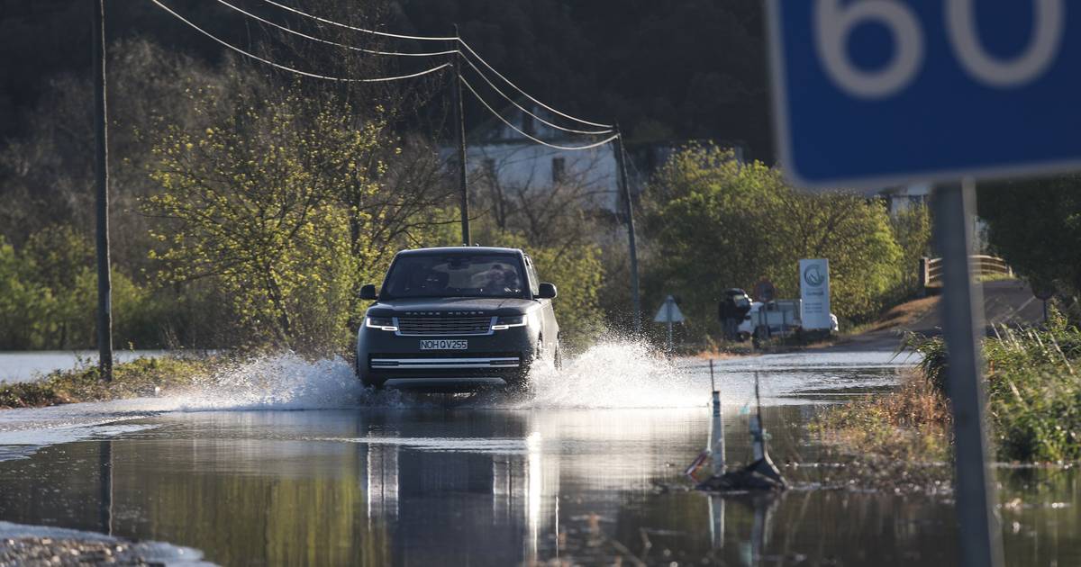 Depressão Martinho bateu recordes de precipitação no Alto Tejo, Reguengo do Alviela pode ficar isolada esta noite