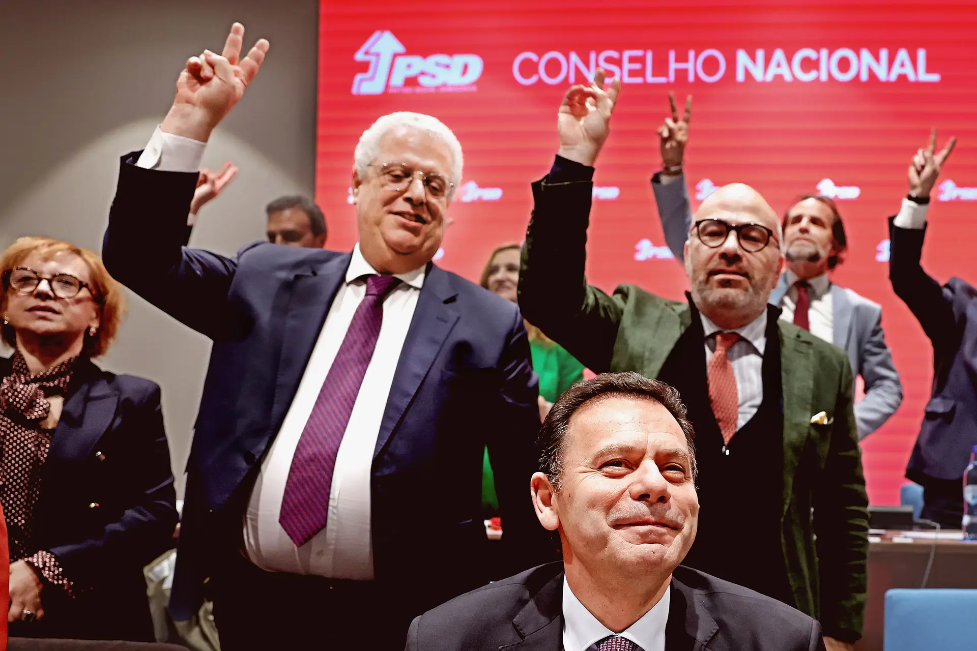 Luís Montenegro na reunião do Conselho Nacional que esta semana o aclamou como candidato a primeiro-ministro