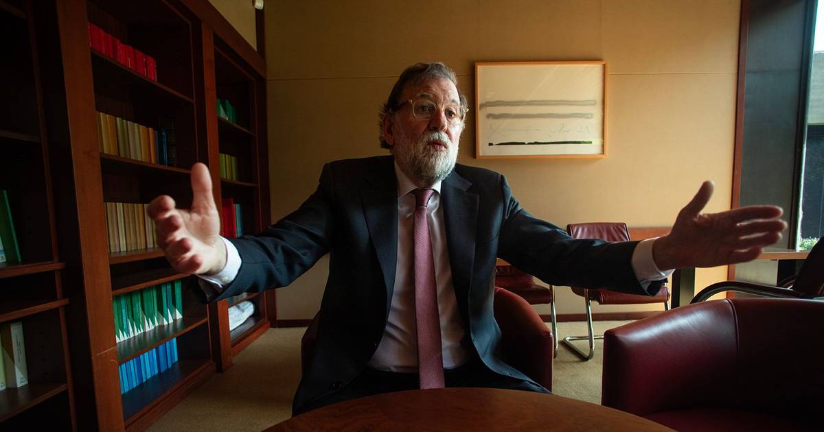 Rajoy abre conflito entre França e Espanha em vésperas de jogo no mundial: "estupidez" ou "racismo" reage ministro francês