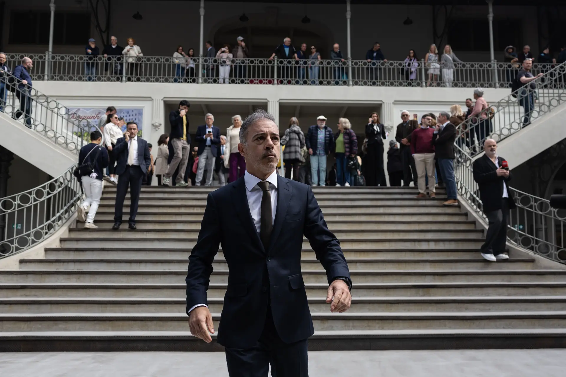 Pedro Duarte, candidato da AD ao Porto, encabeça petição para suspender 2.ª fase do metrobus do Porto