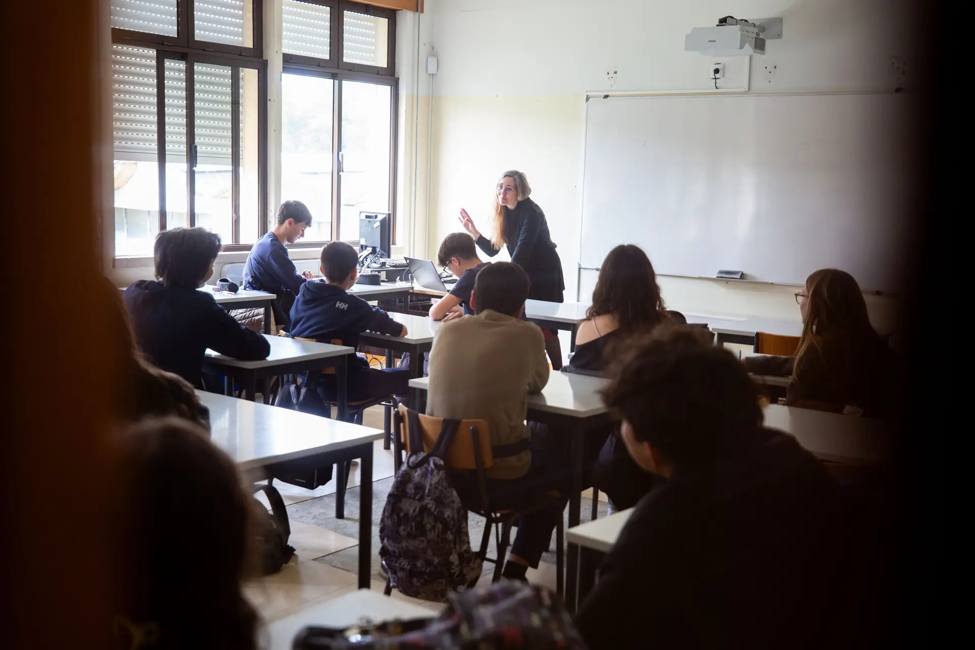 O que dizem os rankings: o domínio do Norte, do ensino artístico, as escolas com notas 20 e o papel das mães
