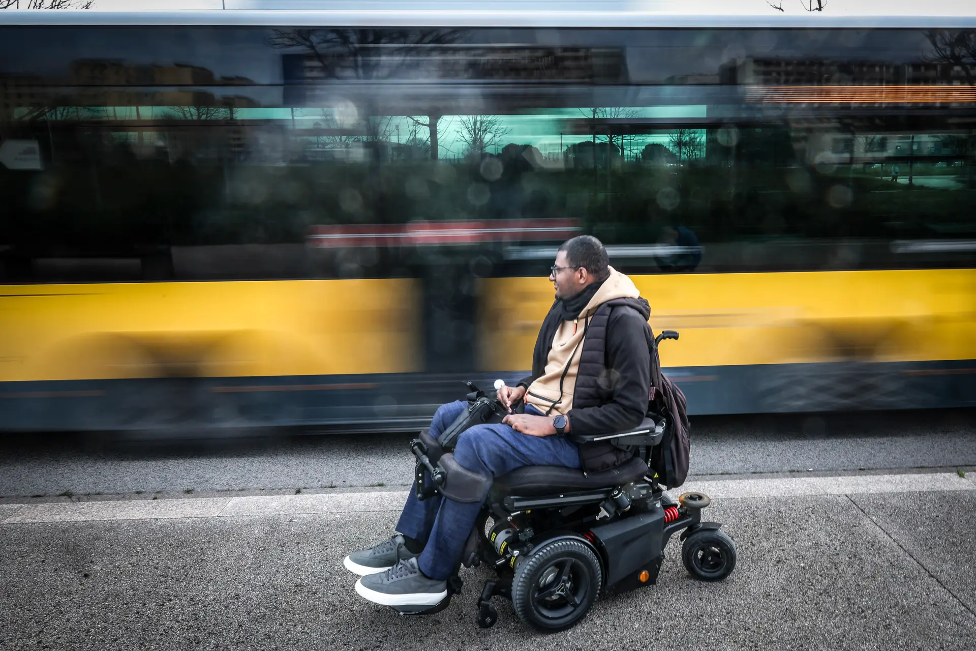 Gerson Rodrigues é tetraplégico e vive na Alta de Lisboa