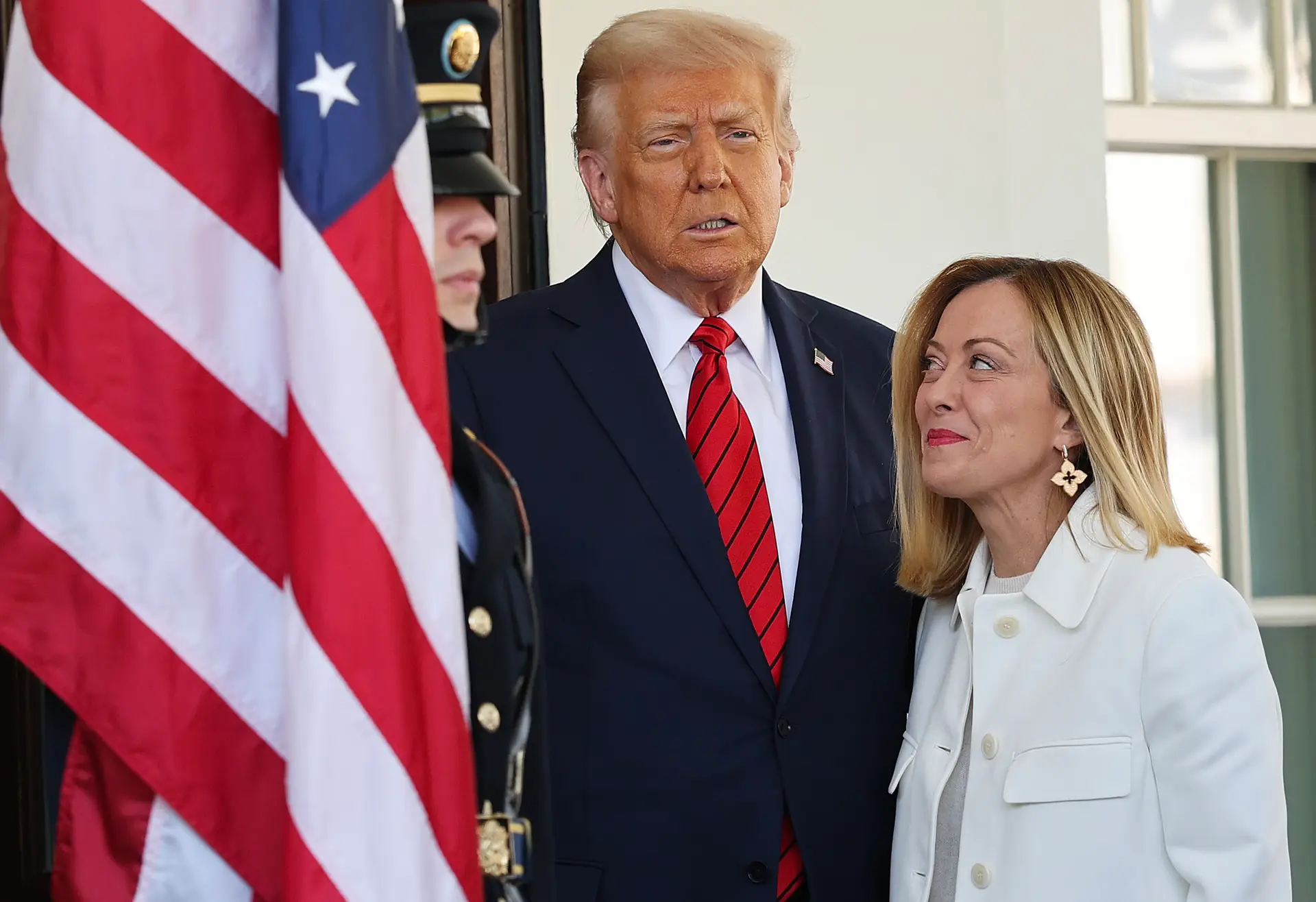Donald Trump, Presidente dos Estados Unidos, e Giorgia Meloni, primeira-ministra italiana