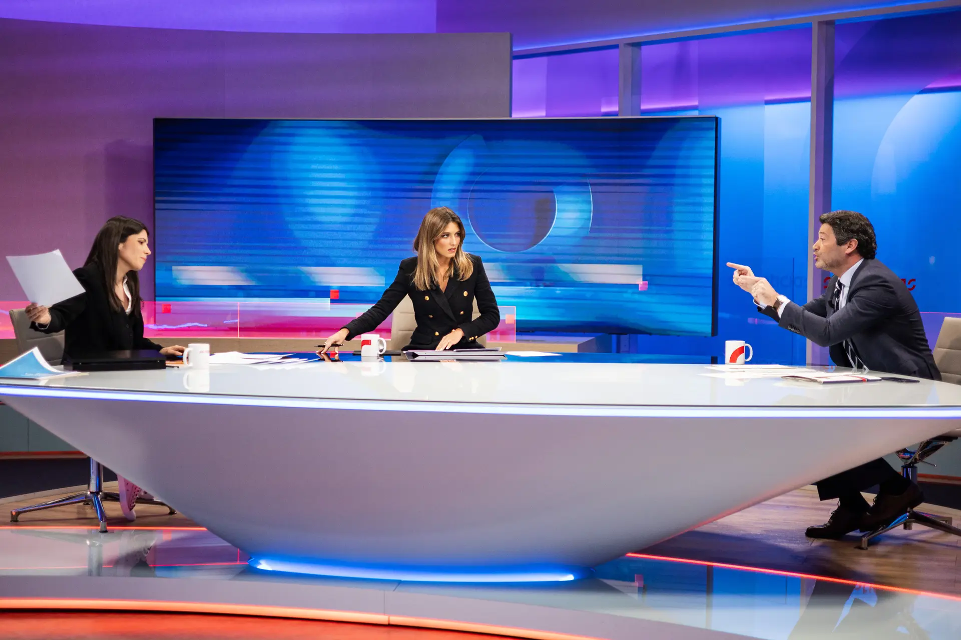Mortágua vs Ventura: Legos e tarifas impossíveis de aplicar num debate onde faltaram alguns factos
