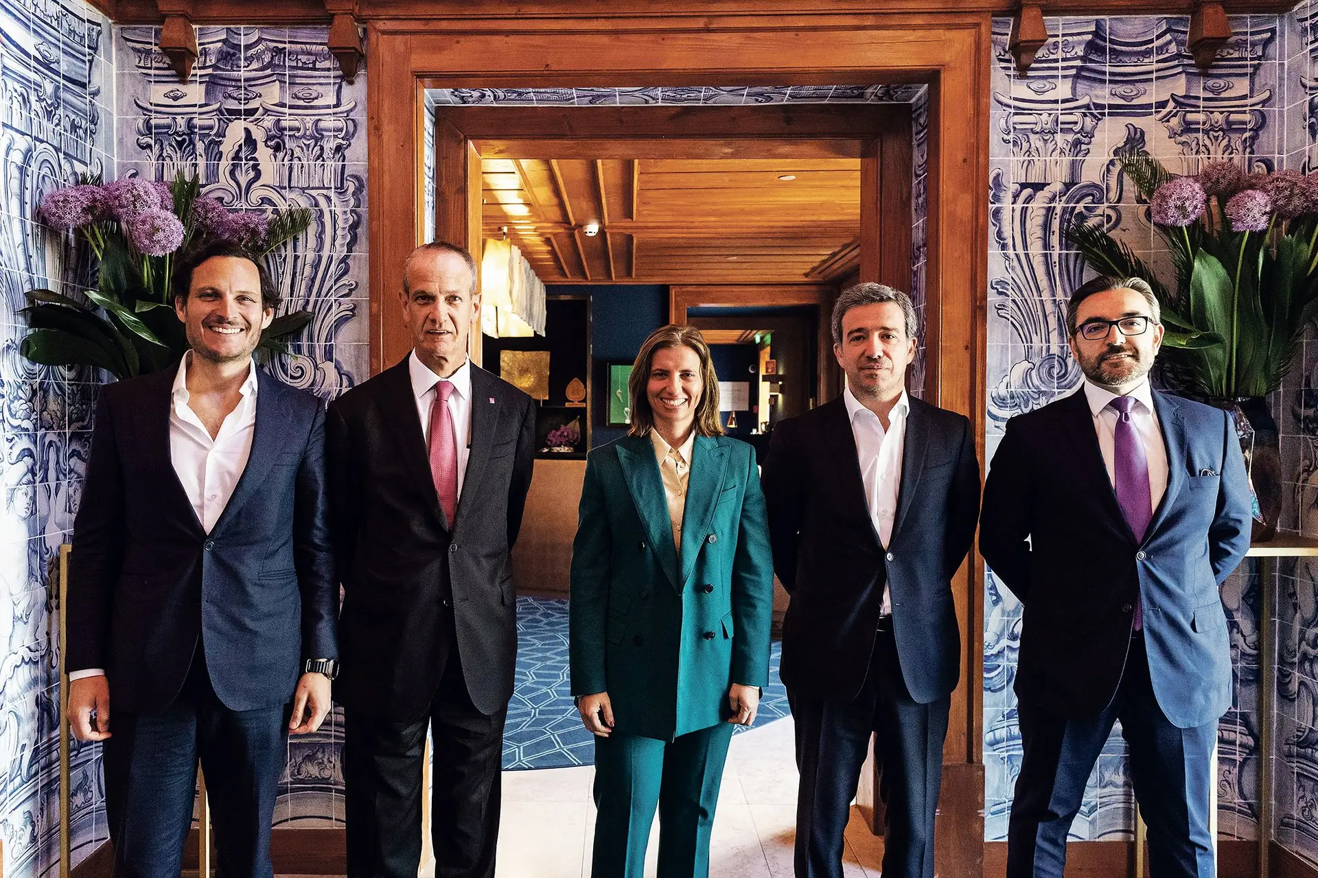 Gestores do encontro: Francisco Pedro Balsemão (Impresa), Miguel Maya (BCP), Ana Figueiredo (Altice), Luíz Menezes (Ageas), e o presidente do IRN, Jorge Rodrigues da Ponte