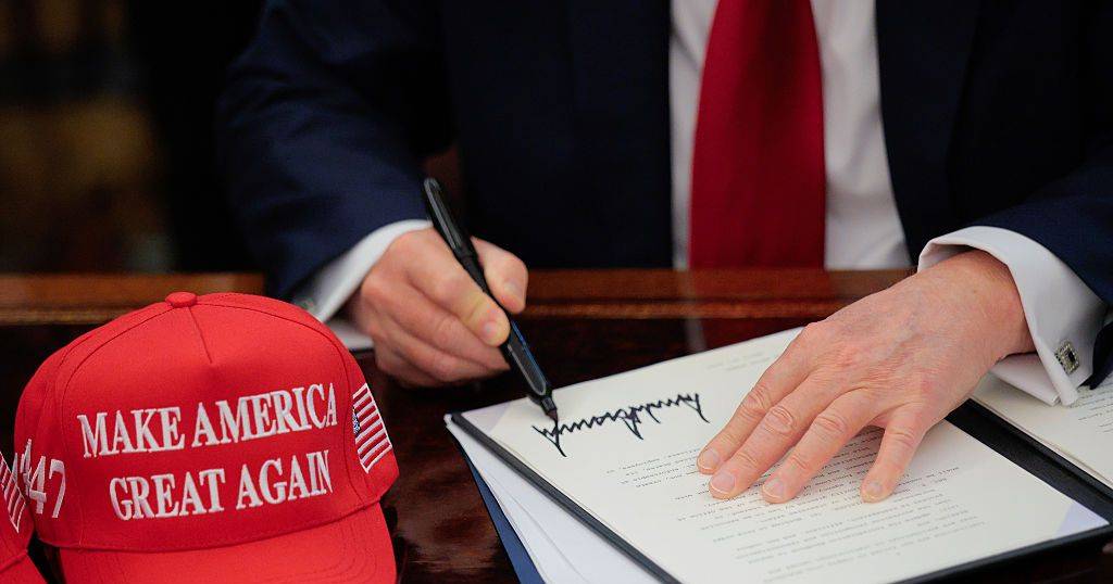 Economistas apontam para as tarifas, Trump culpa Biden: como o PIB dos EUA contraiu no primeiro trimestre