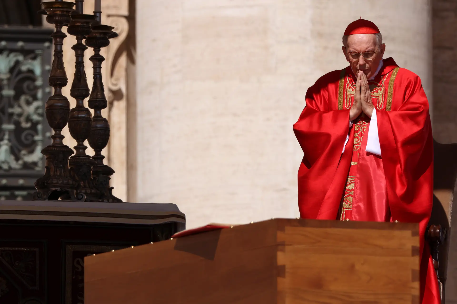 "Um Papa no meio do povo, com um coração aberto a todos" - também no funeral Francisco foi de "todos"